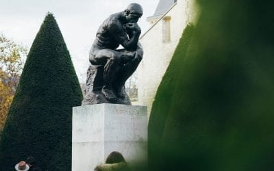 Photograph of Rodin's The Thinker.